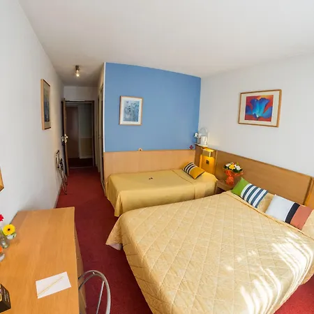 Cit'hotel Avantici Hotell