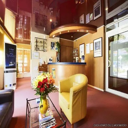 Cit'hotel Avantici Hotell 3*